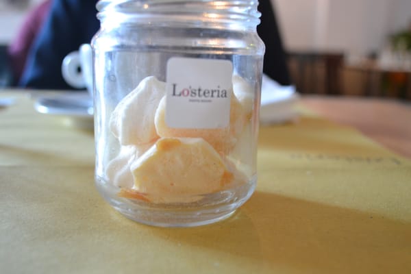 Lo'steria by null