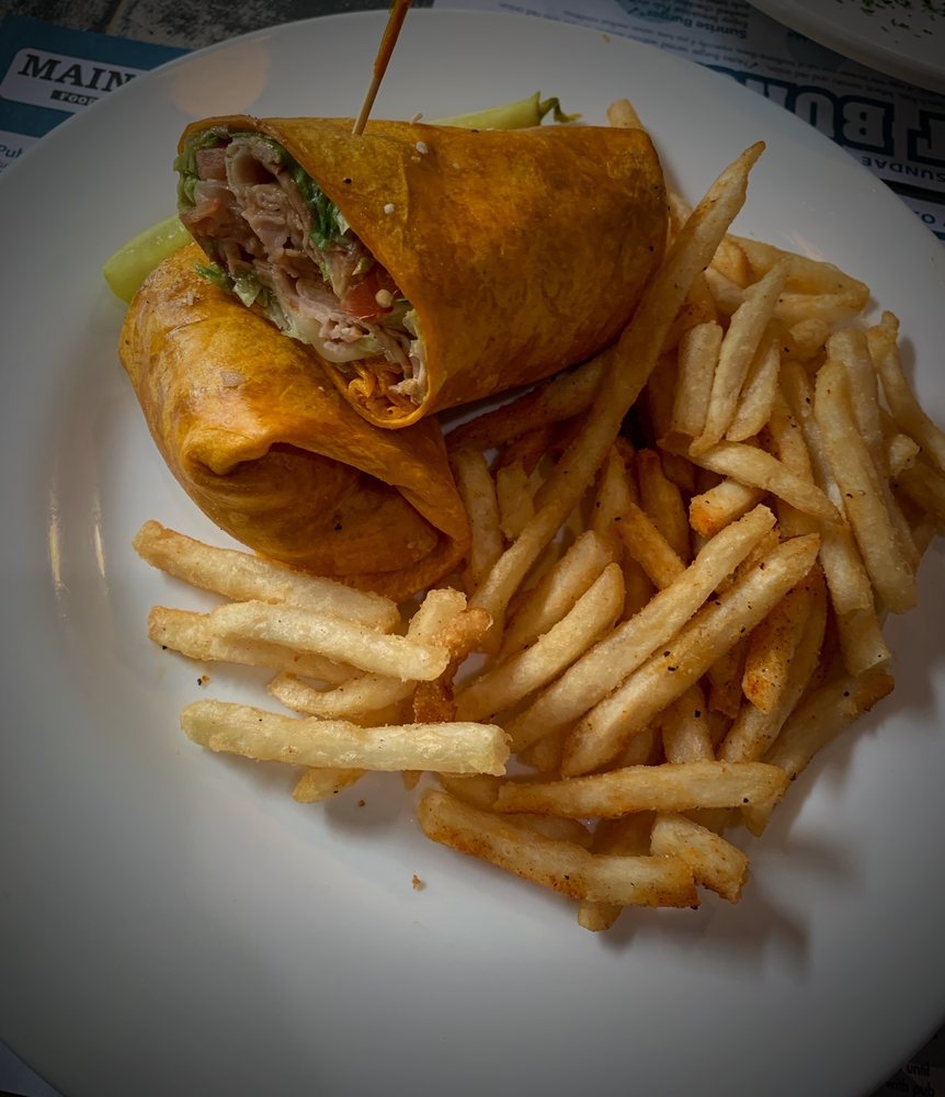 Food from Main St Pub