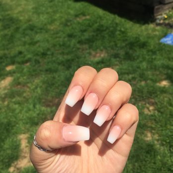 Castle Nail Bar - Pink and white ombré (aka french fade) - Nail Salons Near Me - Bellevue, Washington Castle Nail Bar - Pink and white ombré (aka french fade) - Nail Salons Near Me - Bellevue, Washington