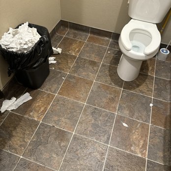 Brekkies - Restroom is a mess - Breakfast & Brunch Near Me - Solvang, California
