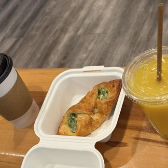 Moon Frog Coffee - Coffee & Tea Near Me - Winter Park, Colorado