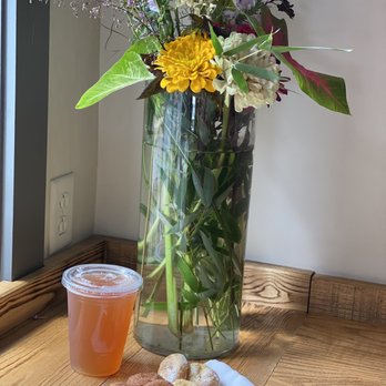 Itty Bitty Donuts & Specialty Coffee - Delicious donuts - Donuts Near Me - Nolensville, Tennessee Itty Bitty Donuts & Specialty Coffee - Delicious donuts - Donuts Near Me - Nolensville, Tennessee