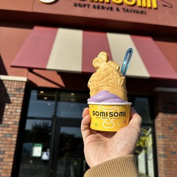Somisomi - Ube with custard filled taiyaki - Ice Cream & Frozen Yogurt Near Me - Pleasanton, California Somisomi - Ube with custard filled taiyaki - Ice Cream & Frozen Yogurt Near Me - Pleasanton, California