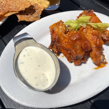 City Cellar - Honey Sriracha chicken wings - Wine Bars Near Me - Westbury, New York City Cellar - Honey Sriracha chicken wings - Wine Bars Near Me - Westbury, New York