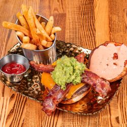 Hop Junction - Cali Burger