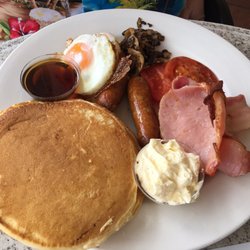 Cafe Numero Uno - The Canadian breakfast... there is another egg hidden under the first one