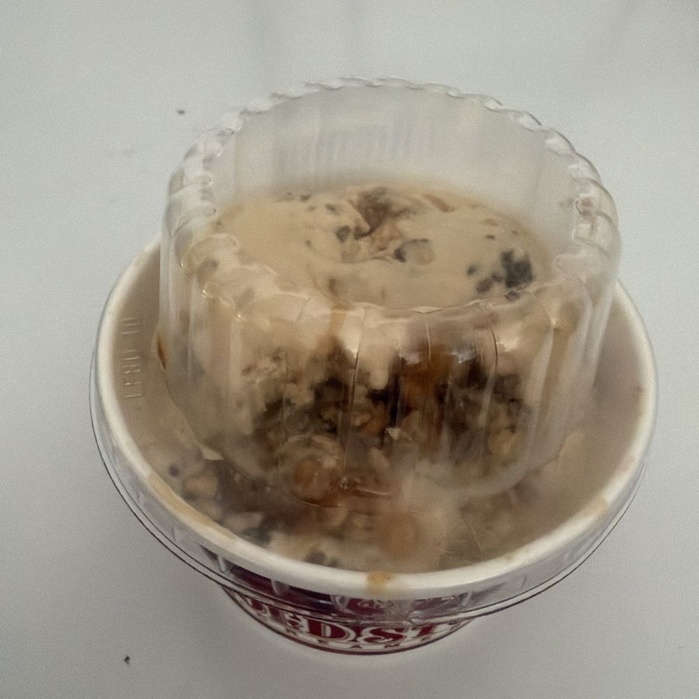 Cold Stone Creamery - This suppose to be a Love it size coffee lovers but it's the same size as Like it - Custom Cakes Near Me - Hudson, Ohio Cold Stone Creamery - This suppose to be a Love it size coffee lovers but it's the same size as Like it - Custom Cakes Near Me - Hudson, Ohio
