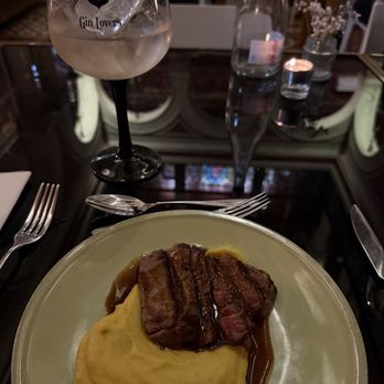 Gin Lovers - 3rd course - Bars Near Me - Lisbon, 11