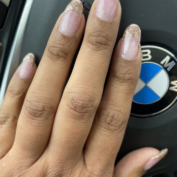 Paradise Tomball Nails & Spa - Nail Salons Near Me - Tomball, Texas