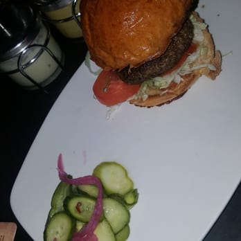 Morrison - Classic burger medium well - Gastropubs Near Me - Los Angeles, California Morrison - Classic burger medium well - Gastropubs Near Me - Los Angeles, California