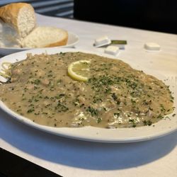Combine Bros Inc Bar - Linguini with white clam sauce