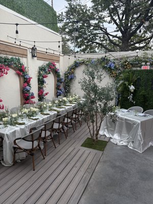 Tiffany's Bar and Bistro by null