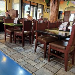 Taqueria Las Tapatias - Picture of the restaurant. Smaller but great service.
