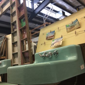 Salvage Barn - Sinks - Building Supplies Near Me - Iowa City, Iowa Salvage Barn - Sinks - Building Supplies Near Me - Iowa City, Iowa