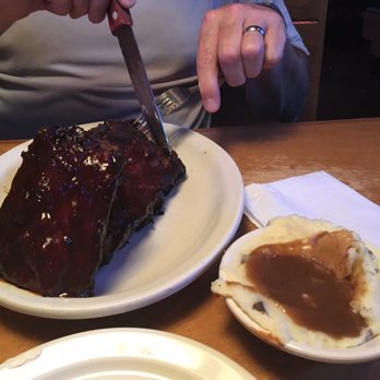 Texas Roadhouse - Barbeque Near Me - Palmyra, Pennsylvania