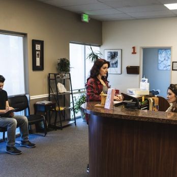 Day Chiropractic - Reception area - Chiropractors Near Me - Reno, Nevada Day Chiropractic - Reception area - Chiropractors Near Me - Reno, Nevada