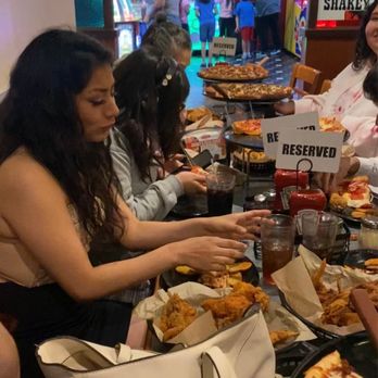 Shakey's Pizza Parlor - 6 large 6 baskets of chicken and 6 mojo's - Pizza Near Me - Alhambra, California Shakey's Pizza Parlor - 6 large 6 baskets of chicken and 6 mojo's - Pizza Near Me - Alhambra, California