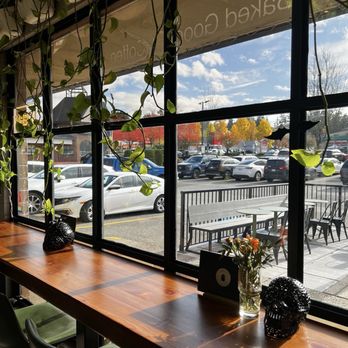 JJ Bakes Company - Desserts Near Me - Langley Township, British Columbia