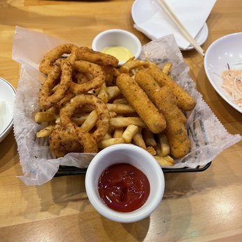 Basak Chicken Restaurant - Chicken Wings Near Me - Flushing, New York