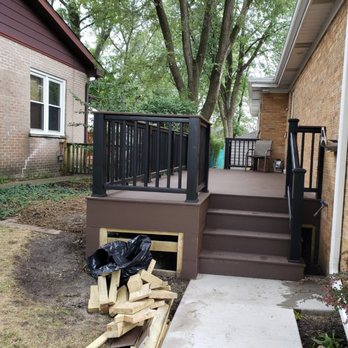 Branico Construction - I will add plastic lattice grilles along the fascia - General Contractors Near Me - Glenview, Illinois Branico Construction - I will add plastic lattice grilles along the fascia - General Contractors Near Me - Glenview, Illinois