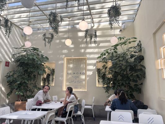 Churrería el Moro Mercado Roma by null