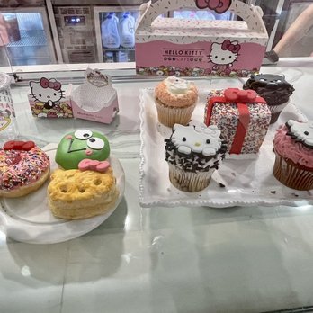 Hello Kitty Cafe - Treats - Themed Cafes Near Me - Las Vegas, Nevada
