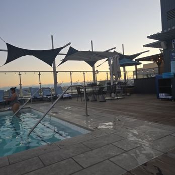 Hyatt Centric The Pike Long Beach - Hotels Near Me - Long Beach, California