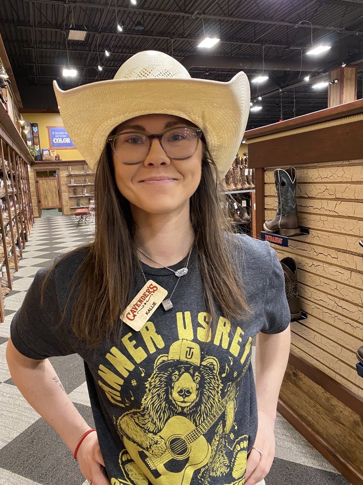 CAVENDER’S WESTERN OUTFITTER Updated November 2024 889 S 72nd St