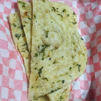Spice inn - Garlic naan - Indian Near Me - Vaughan, Ontario Spice inn - Garlic naan - Indian Near Me - Vaughan, Ontario
