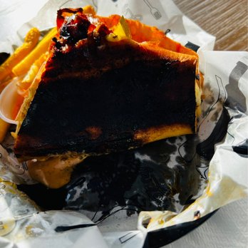 La Lola - Bottom burnt - Venezuelan Near Me - Katy, Texas La Lola - Bottom burnt - Venezuelan Near Me - Katy, Texas