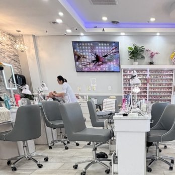 Elegance Nail Salon - Nail Salons Near Me - Olney, Maryland