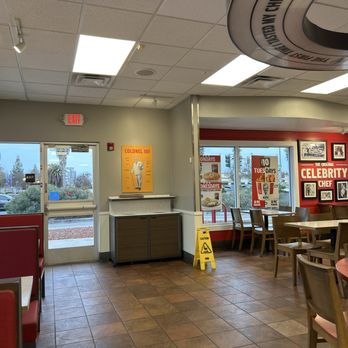 KFC - Fast Food Near Me - Manteca, California KFC - Fast Food Near Me - Manteca, California