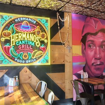 Hermanos Cantina Grill - Mexican Near Me - Coral Gables, Florida