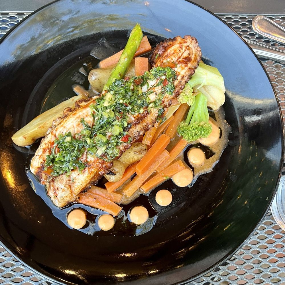 Octopus - Churrasco con Chimichurri Octopus - Churrasco con Chimichurri