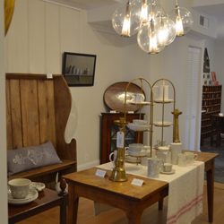 Pillar & Post - Antiques, tableware, lighting