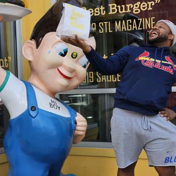 HI-POINTE DRIVE-IN - 896 Photos & 896 Reviews - 1033 McCausland Ave, St ...