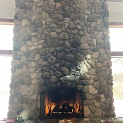 Fieldstone Grill - Fieldstone fireplace