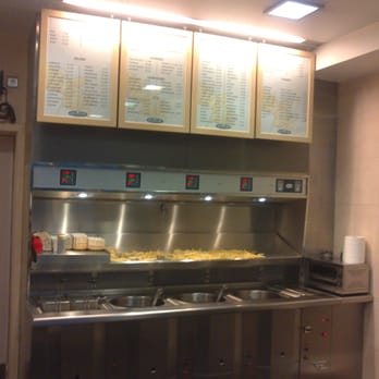 Fritpaleis - Fast Food Near Me - Deurne(antwerpen), VAN