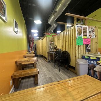 Yuyus Pinas - Inside - Ice Cream & Frozen Yogurt Near Me - San Antonio, Texas Yuyus Pinas - Inside - Ice Cream & Frozen Yogurt Near Me - San Antonio, Texas