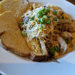 Shrimp and Grits with a little toast.