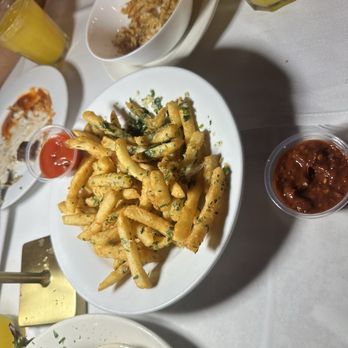 Yasmeen - Yasmeen Fries - Side - Mediterranean Near Me - Clifton, New Jersey Yasmeen - Yasmeen Fries - Side - Mediterranean Near Me - Clifton, New Jersey