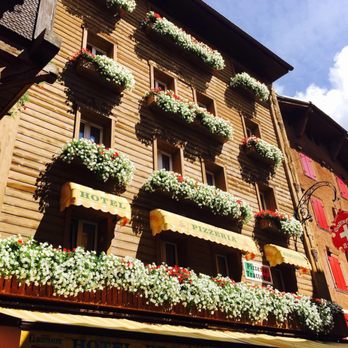 Hotel de la Croix-Fédérale - Rest.Walliserkanne - Fondue Near Me - Leukerbad, VS Hotel de la Croix-Fédérale - Rest.Walliserkanne - Fondue Near Me - Leukerbad, VS