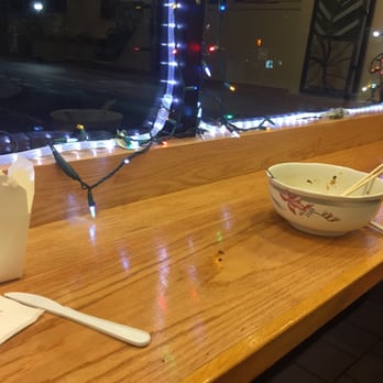Siam Bistro - Employees bowl left out. - Thai Near Me - Boston, Massachusetts Siam Bistro - Employees bowl left out. - Thai Near Me - Boston, Massachusetts