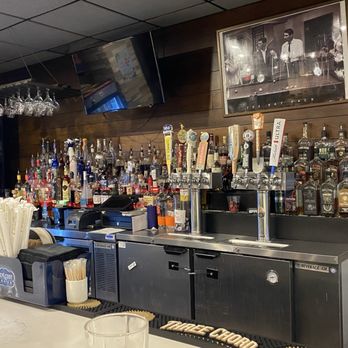 Maplewood 5-8 Tavern & Grill