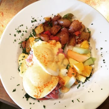 Bohemian Brewery - Hmmm. Bohemian Eggs Florentine. Two poached eggs on dumplings with sautéed spinach, tomato, ham, and Hollandaise sauce. - Breweries Near Me - Midvale, Utah Bohemian Brewery - Hmmm. Bohemian Eggs Florentine. Two poached eggs on dumplings with sautéed spinach, tomato, ham, and Hollandaise sauce. - Breweries Near Me - Midvale, Utah