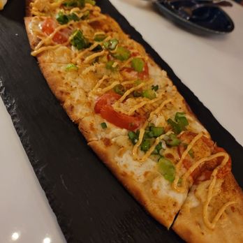 Fallen Oak Distilling - Crabcake Flatbread (crab dip, mozzarella, lump crab meat, tomato, scallions, old bay, aioli) - March 2025 - Distilleries Near Me - Olney, Maryland Fallen Oak Distilling - Crabcake Flatbread (crab dip, mozzarella, lump crab meat, tomato, scallions, old bay, aioli) - March 2025 - Distilleries Near Me - Olney, Maryland
