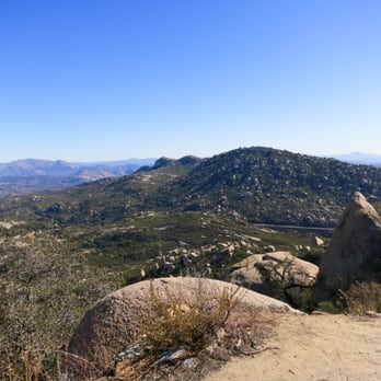 Mount Woodson Trail - Lots of rocks - Hiking Near Me - Poway, California