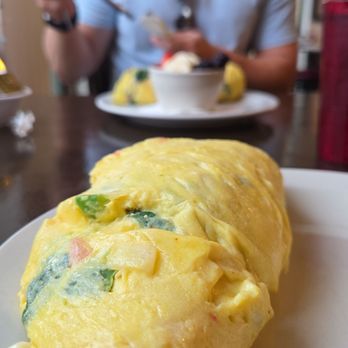 Brunch Daytona - Gigantic veggie omelette - Breakfast & Brunch Near Me - Daytona Beach, Florida