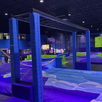 Altitude Coral Springs - Monkey bars and ropes. - Trampoline Parks Near Me - Coral Springs, Florida