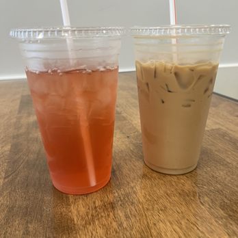Pie Cafe - Green tea w blue raspberry and caramel macchiato - Coffee & Tea Near Me - Willowick, Ohio